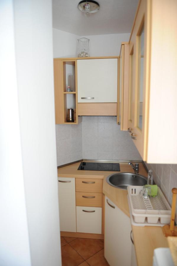 Apartma Lavela Izola Buitenkant foto