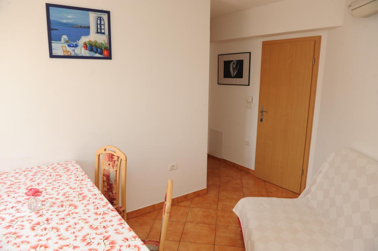 Apartma Lavela Appartement Izola Buitenkant foto