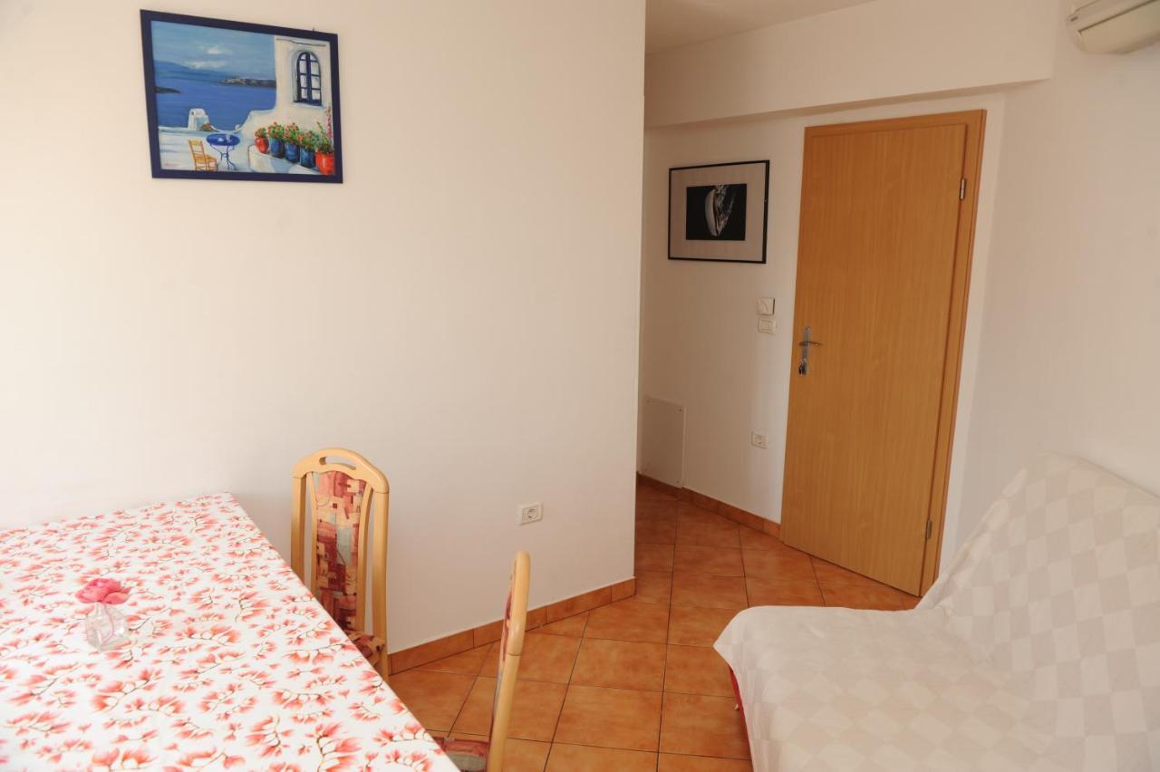Apartma Lavela Izola Buitenkant foto